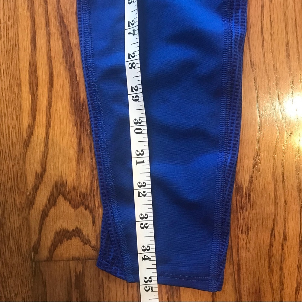 Under Armour Women’s Heatgear Compression Leggings; Size XS; blue; NWT - Picture 4 of 9